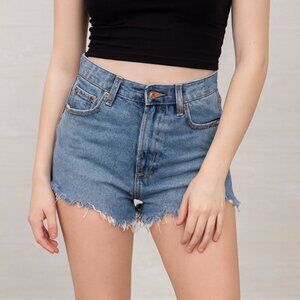 GAP Low Stride Denim Shorts Blue Jean Cutoffs Distressed Raw Hem Casual